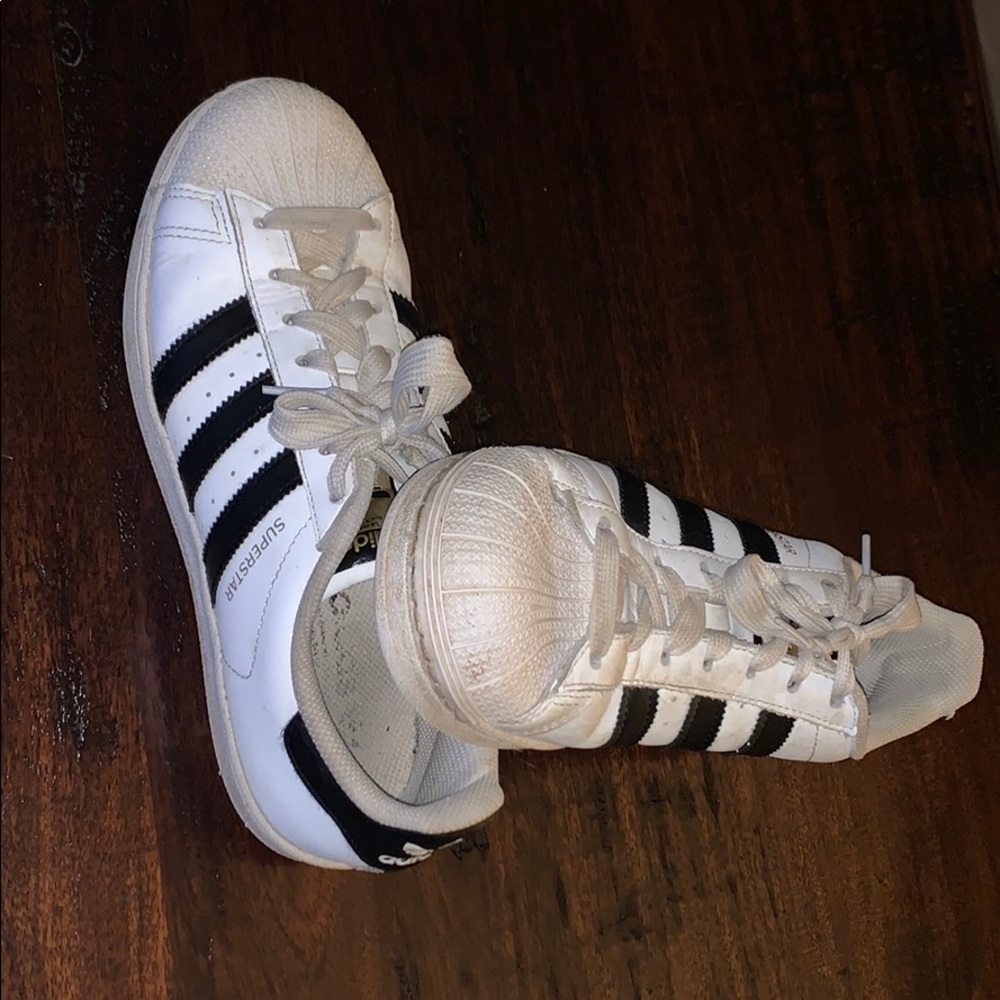 adidas superstars